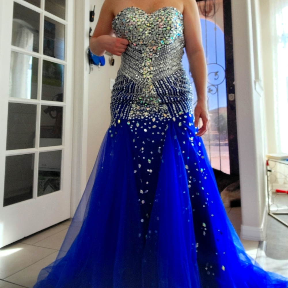 Prom dress or wedding dress
